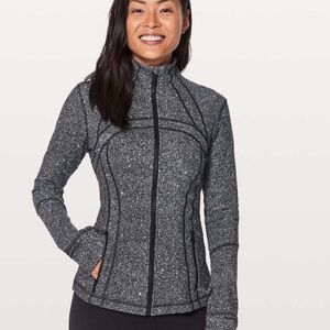 Lululemon Define Jacket - Luminesce
Splatter White Black Color! Luon Material